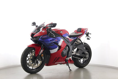 HONDA CBR 1000 RR R FIREBLADE