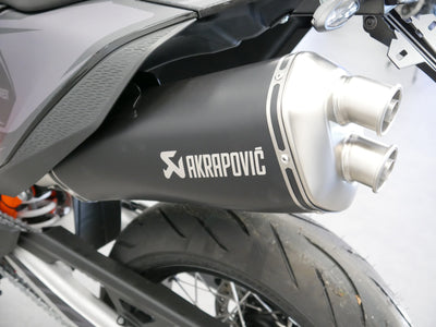 KTM 690 SMC R AKRAPOVIC EDITION