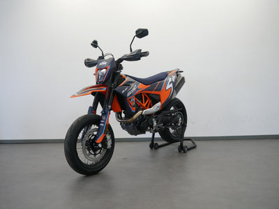 KTM 690 SMC R DISTRICT EDITION