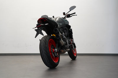 DUCATI MONSTER