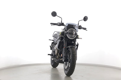 HUSQVARNA SVARTPILEN 401 2025