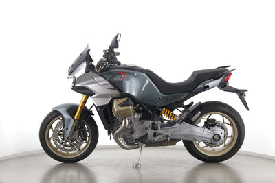 MOTO GUZZI V100 MANDELLO S 2025