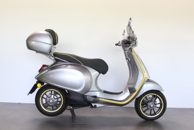 VESPA PRIMAVERA ELETTRICA 70KM