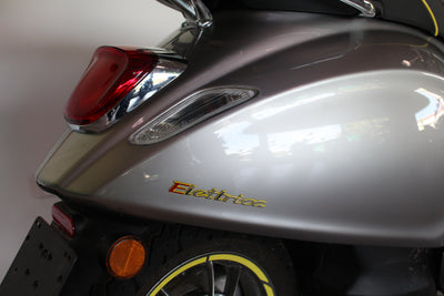 VESPA PRIMAVERA ELETTRICA 70KM
