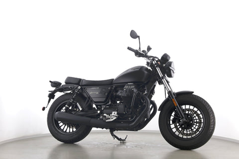 MOTO GUZZI V9 BOBBER