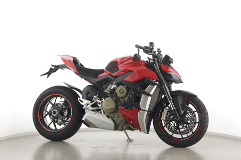 DUCATI STREETFIGHTER V4