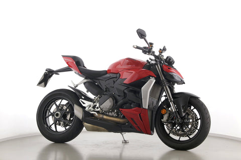 DUCATI STREETFIGHTER V2