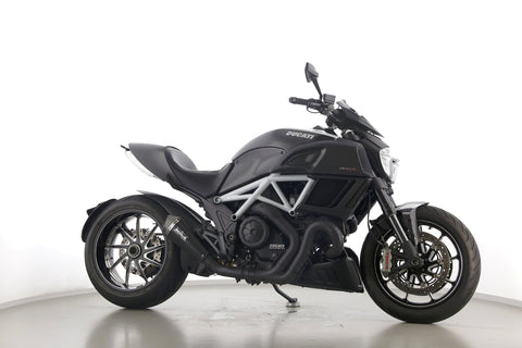 DUCATI DIAVEL CARBON