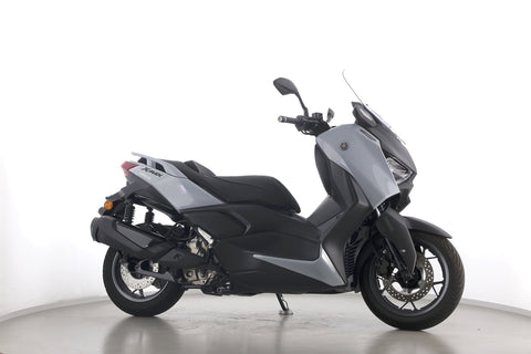 YAMAHA X-MAX 300 TECH MAX+