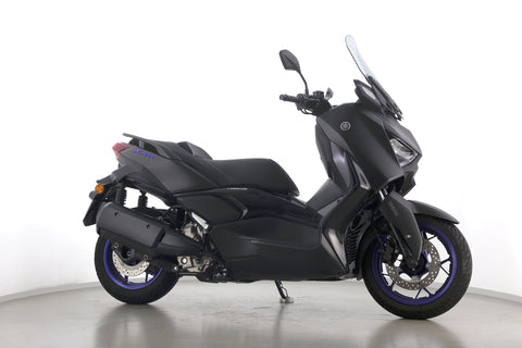 YAMAHA XMAX 300