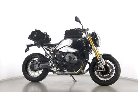 BMW R NINE T