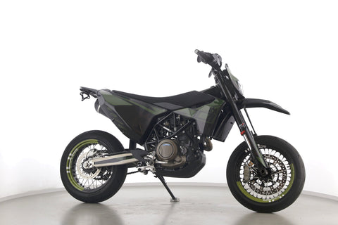 HUSQVARNA 701 SUPERMOTO