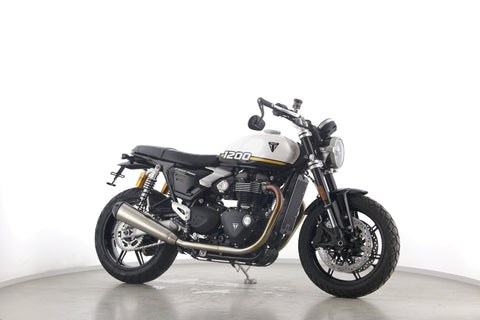 TRIUMPH SPEED TWIN 1200