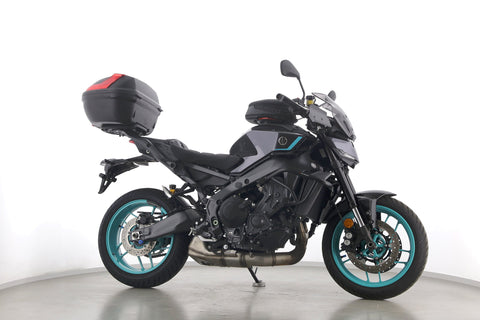 YAMAHA MT 09