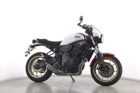 YAMAHA XSR 700