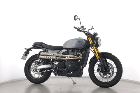 TRIUMPH SCRAMBLER 900