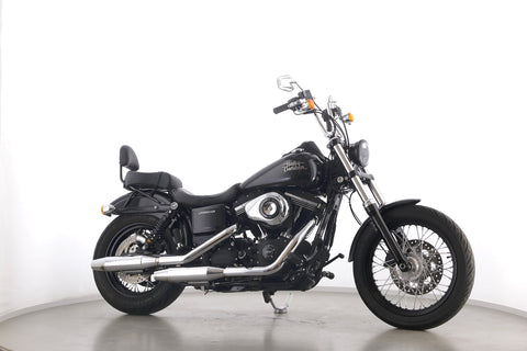 HARLEY DAVIDSON DYNA STREET BOB