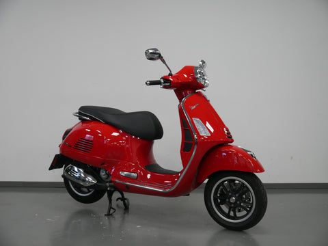 VESPA GTS 300 SUPER E5