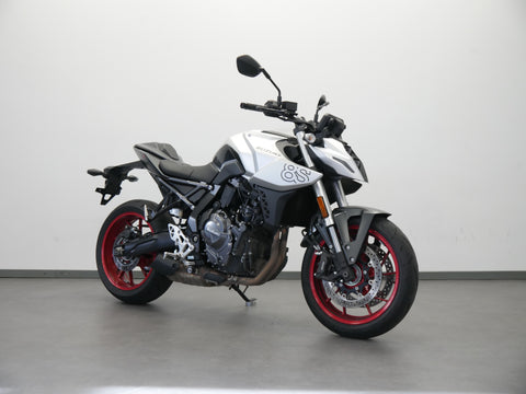 SUZUKI GSX 8 S