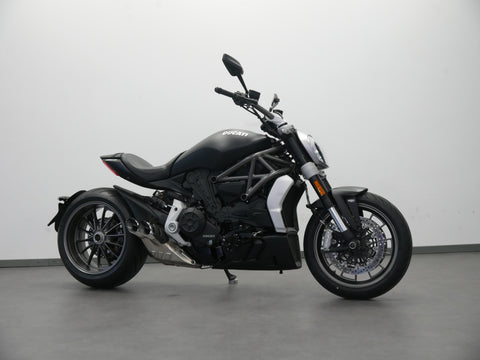 DUCATI X DIAVEL