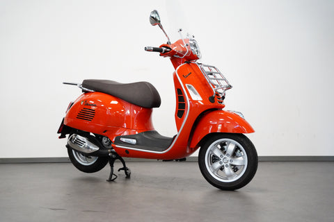 VESPA GTS 300